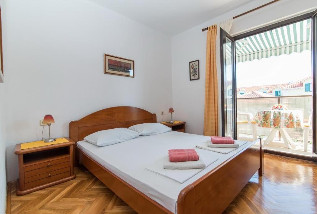 Apartments Natasa Супетар Екстер'єр фото
